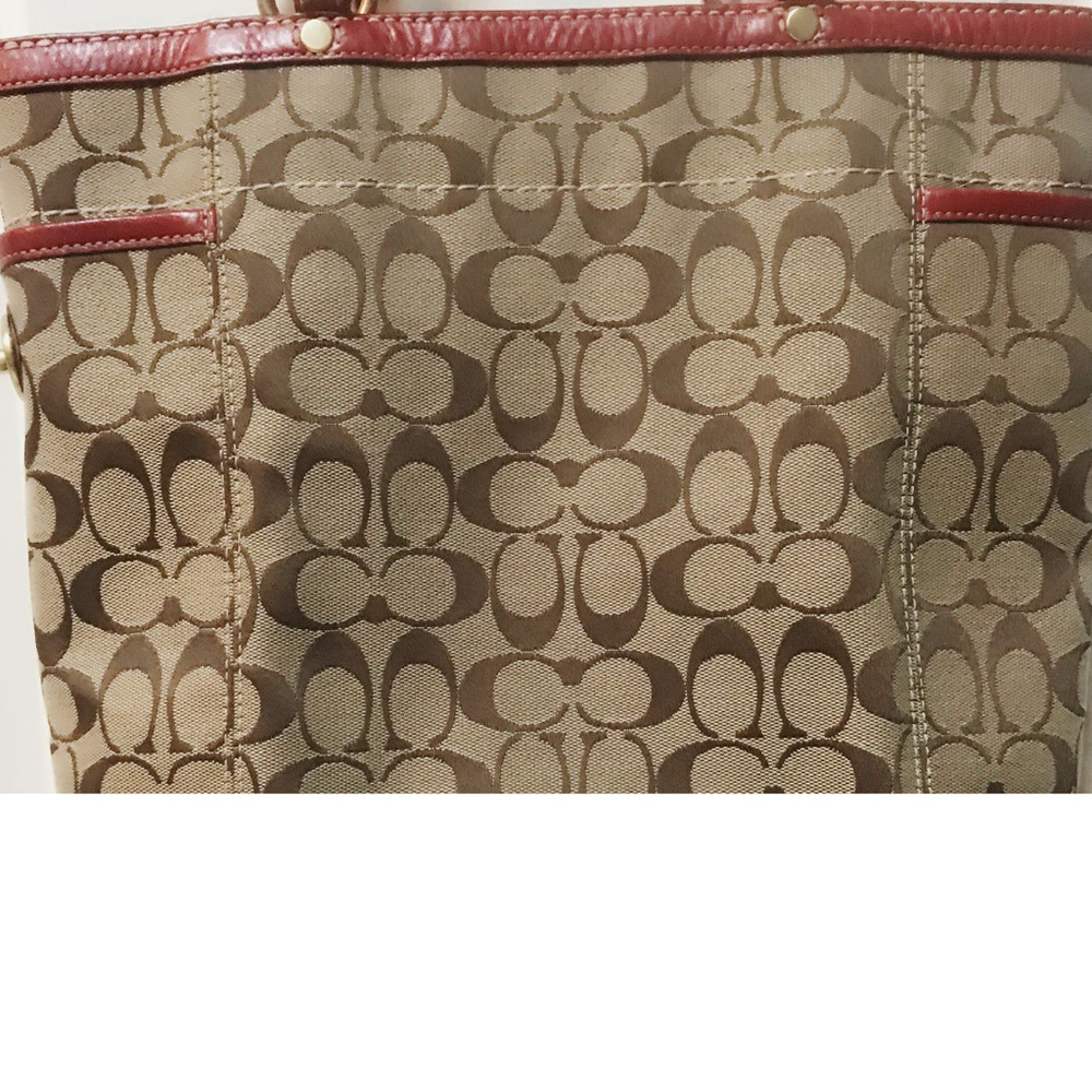 Authentic Coach Handbag - Picture 4 of 8